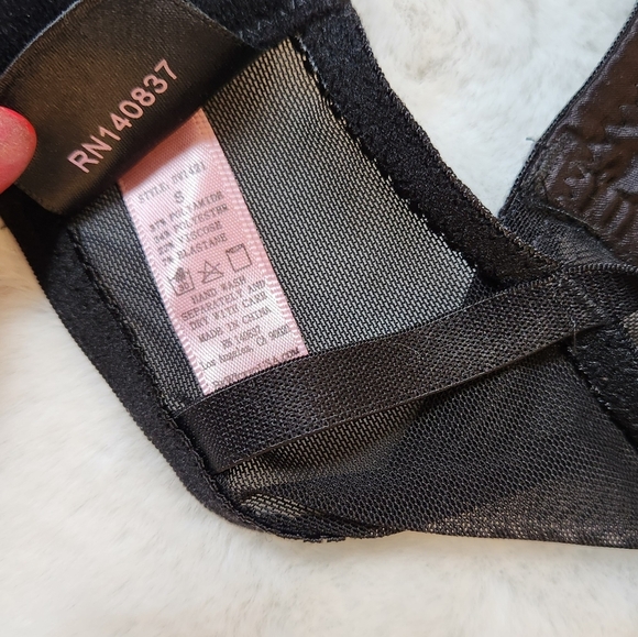 NWOT Be Wicked Bra and Panty Set - Picture 4 of 11